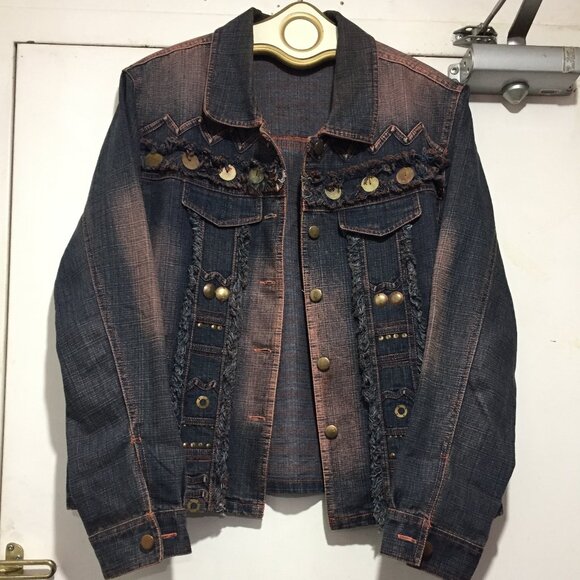 VINTAGE ATTITUDE STONE WASH DENIM JACKETS SIZE L - Picture 5 of 9